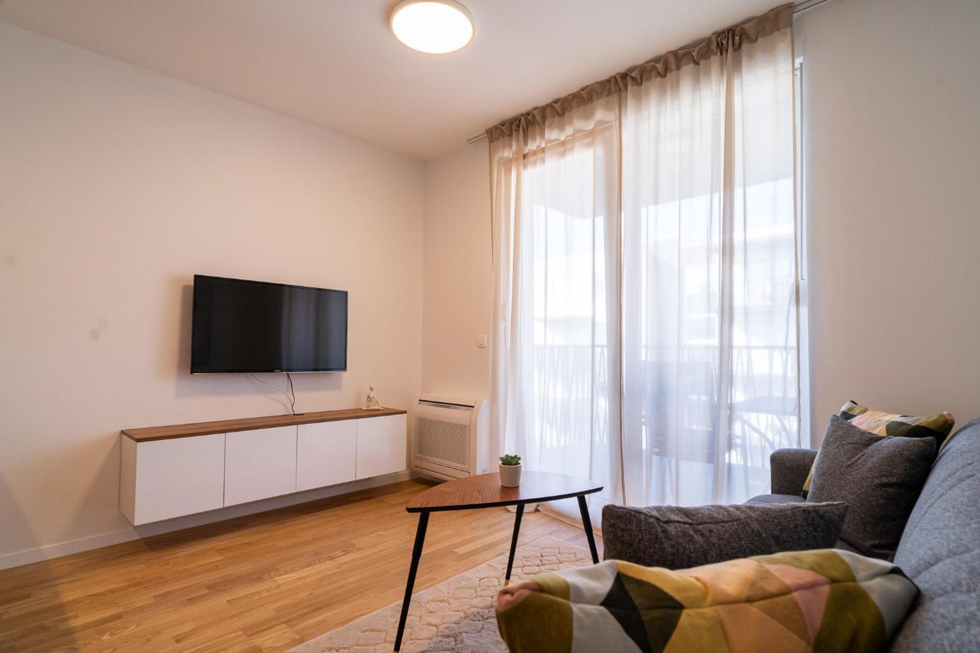 Mila By Belmont Realty Apartment